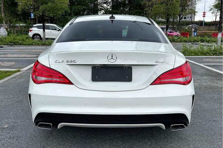 Used Mercedes-Benz CLA 2016 CLA 220 4MATIC Exterior 10