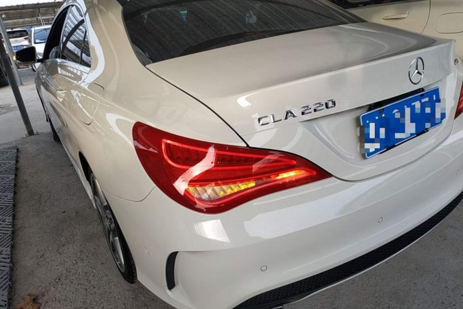 Used Mercedes-Benz CLA 2016 CLA 220 4MATIC Exterior 2