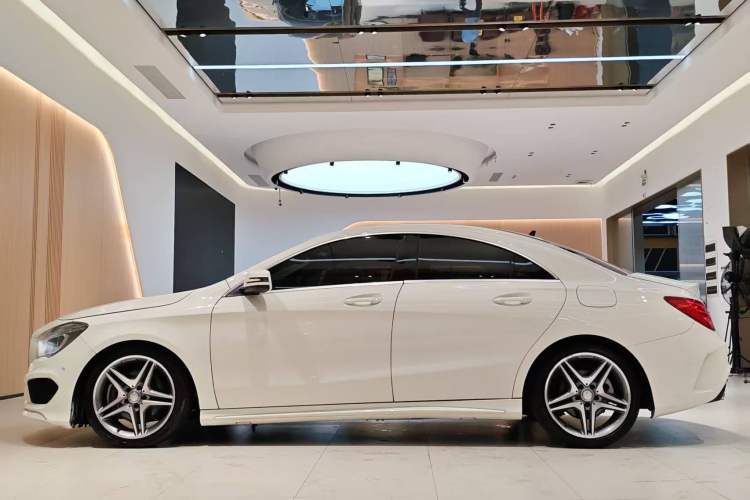 Used Mercedes-Benz CLA 2016 CLA 220 4MATIC Exterior 3