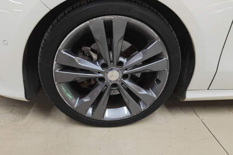 Used Mercedes-Benz CLA 2016 Refreshed CLA 200 Sport Edition Exterior 4