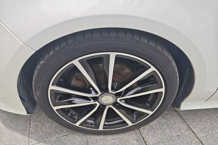 Used Mercedes-Benz CLA 2016 CLA 200 Style Edition Exterior 4