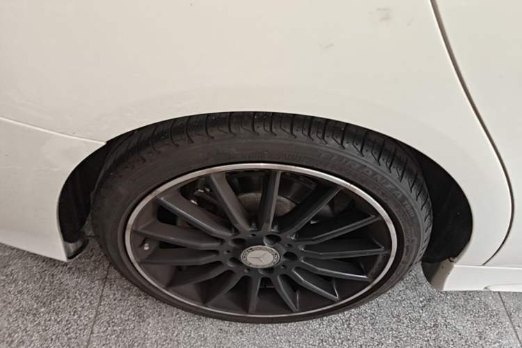 Used Mercedes-Benz CLA 2016 Year Restyled CLA 220 4MATIC Exterior 5