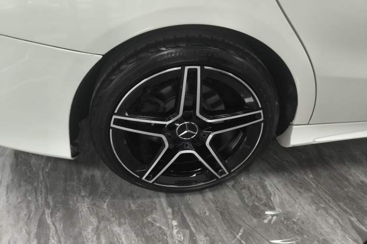 Used Mercedes-Benz CLA 2016 Year Restyled CLA 220 4MATIC Exterior 5