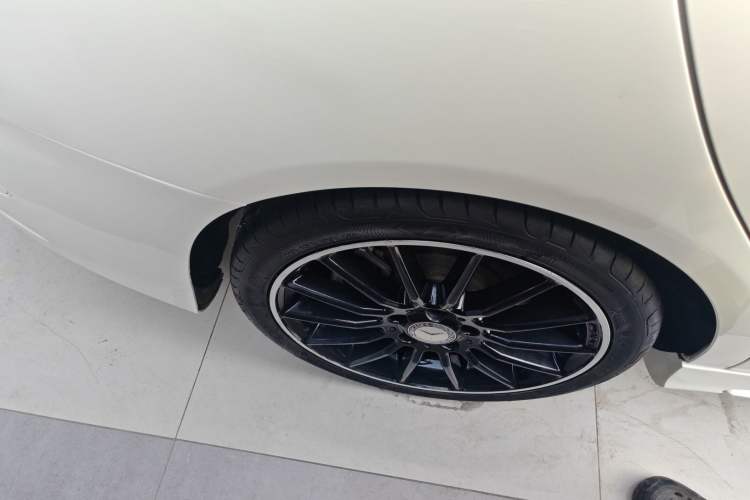 Used Mercedes-Benz CLA 2016 Facelifted CLA 260 4MATIC Exterior 5