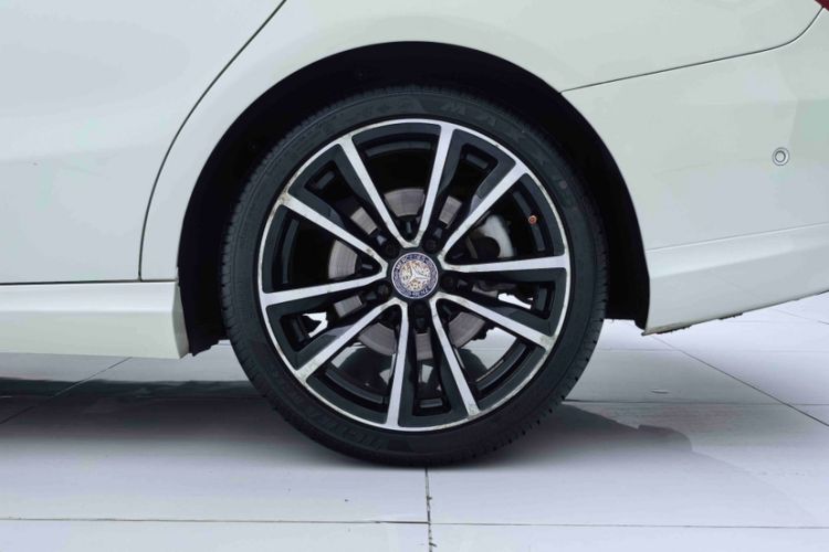 Used Mercedes-Benz CLA 2016 CLA 200 Style Edition Exterior 6