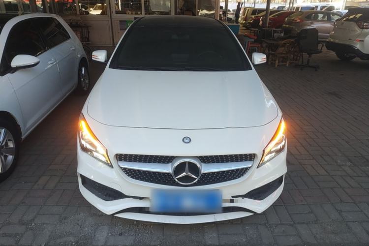 Used Mercedes-Benz CLA 2016 Facelifted CLA 200 Stylish Edition Front