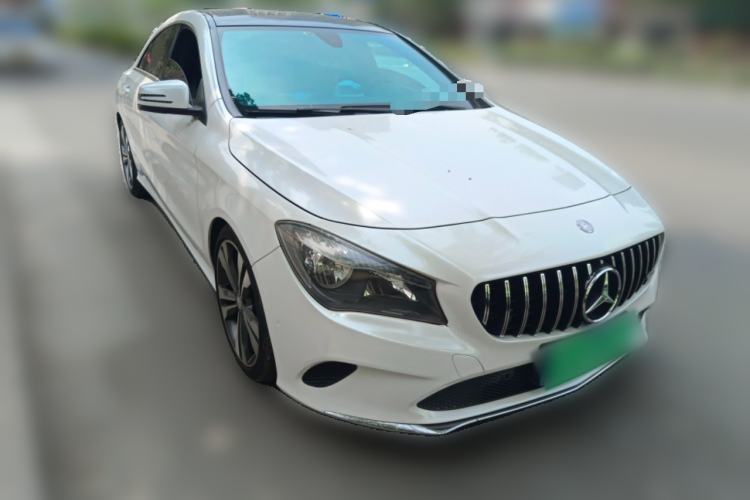 Used Mercedes-Benz CLA 2016 Refreshed CLA 200 Sport Edition Front Right 45 Deg