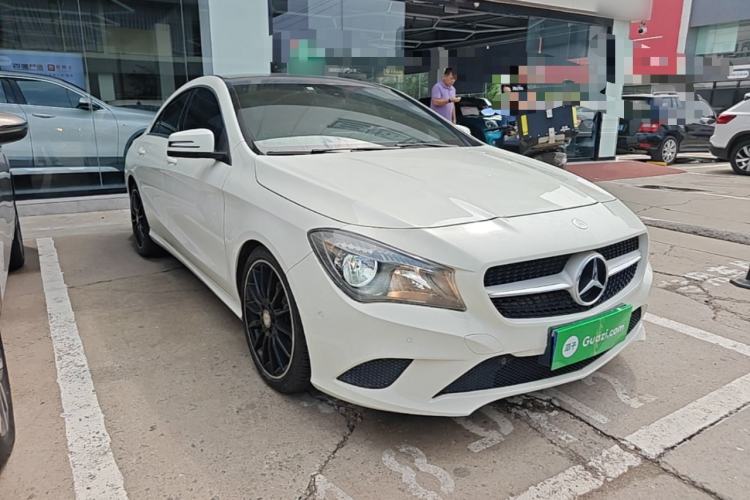 Used Mercedes-Benz CLA 2016 CLA 200 Sport Edition Front Right 45 Deg