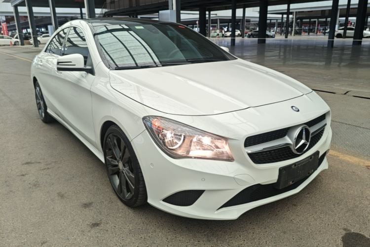Used Mercedes-Benz CLA 2016 CLA 200 Sport Edition Front Right 45 Deg
