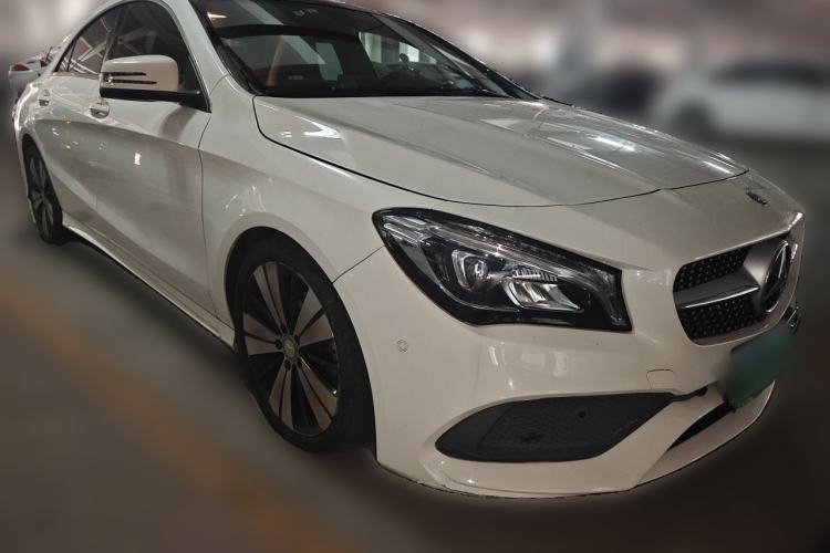 Used Mercedes-Benz CLA 2016 Facelifted CLA 200 Stylish Edition Front Right 45 Deg