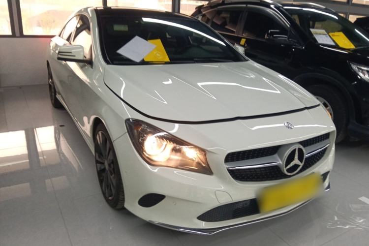 Used Mercedes-Benz CLA 2016 Refreshed CLA 200 Sport Edition Front Right 45 Deg