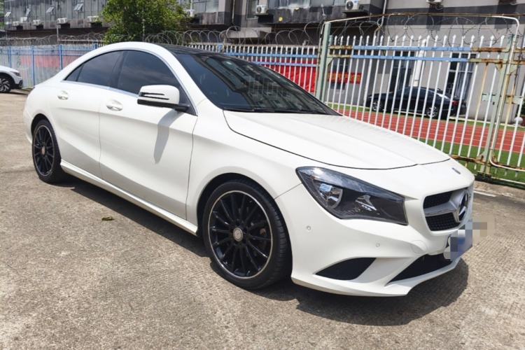 Used Mercedes-Benz CLA 2016 CLA 200 Sport Edition Front Right 45 Deg