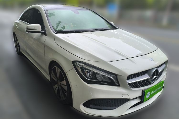 Used Mercedes-Benz CLA 2016 Facelifted CLA 200 Stylish Edition Front Right 45 Deg