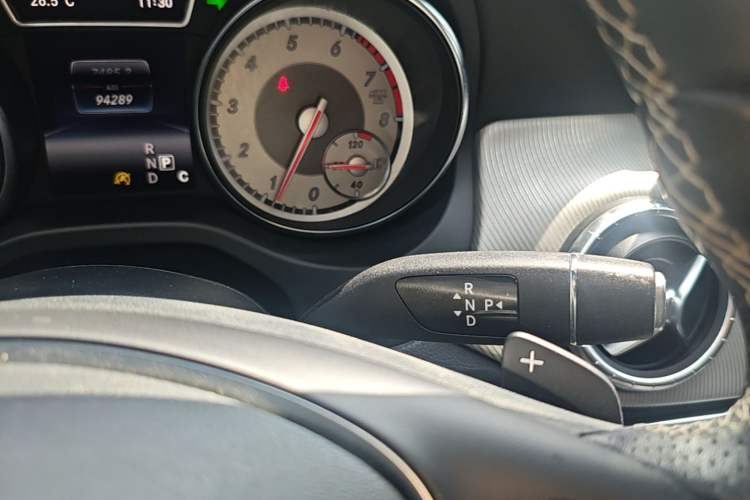 Used Mercedes-Benz CLA 2016 CLA 200 Style Edition Gear Lever