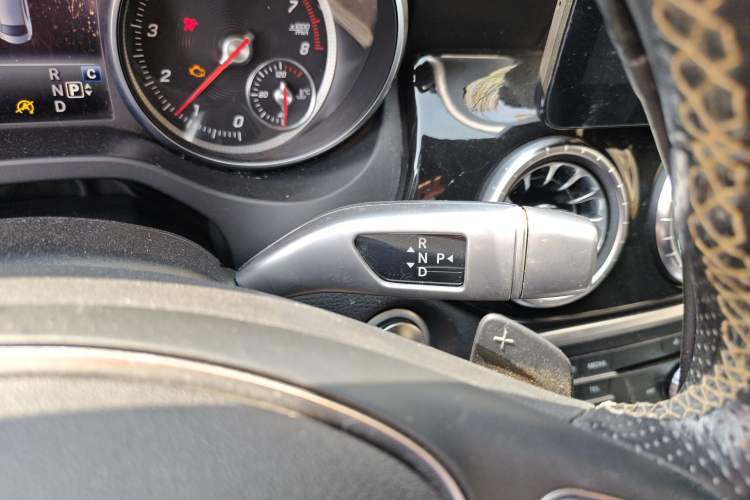 Used Mercedes-Benz CLA 2016 Facelifted CLA 200 Stylish Edition Gear Lever
