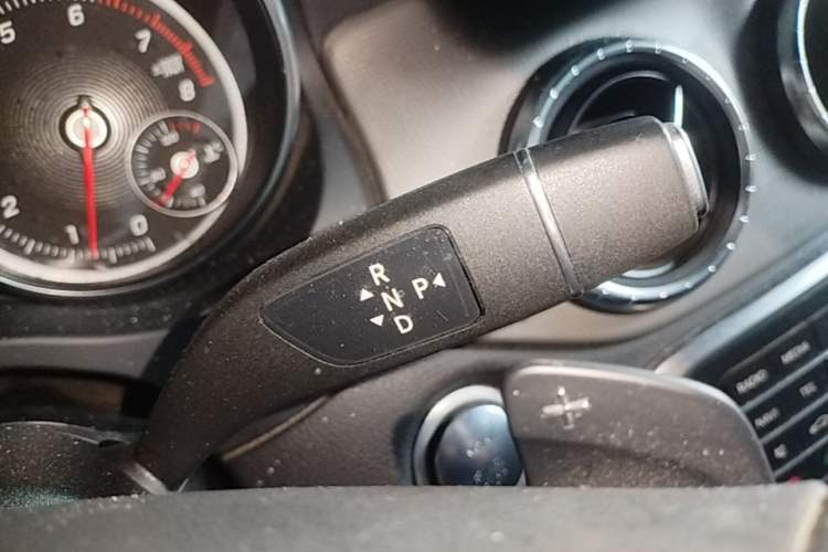 Used Mercedes-Benz CLA 2016 Facelifted CLA 200 Stylish Edition Gear Lever