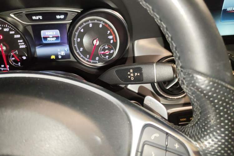 Used Mercedes-Benz CLA 2016 Facelifted CLA 260 4MATIC Gear Lever