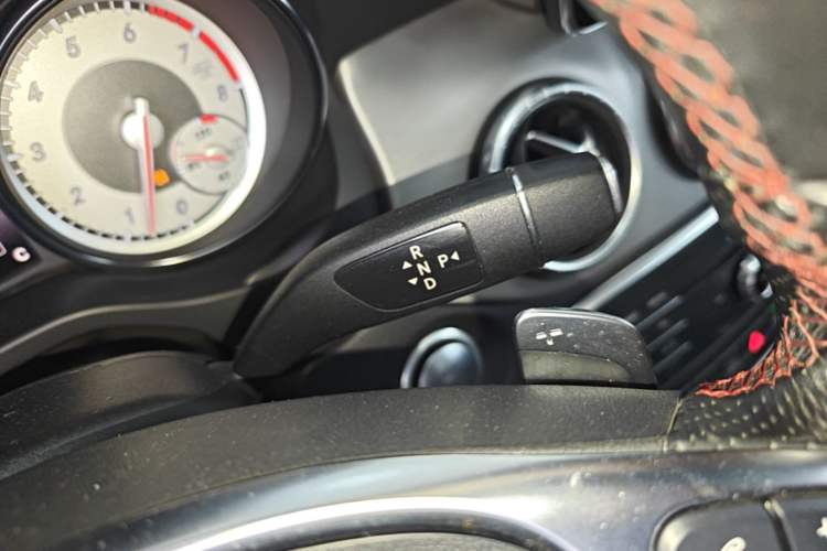 Used Mercedes-Benz CLA 2016 CLA 220 4MATIC Gear Lever