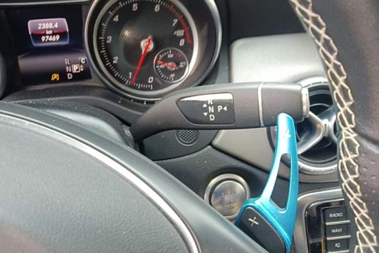 Used Mercedes-Benz CLA 2016 Refreshed CLA 200 Sport Edition Gear Lever