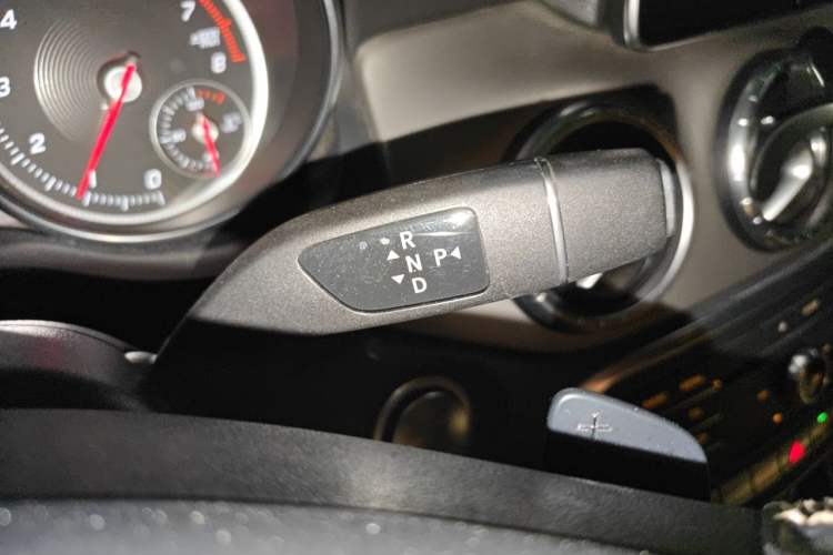 Used Mercedes-Benz CLA 2016 Facelifted CLA 200 Stylish Edition Gear Lever