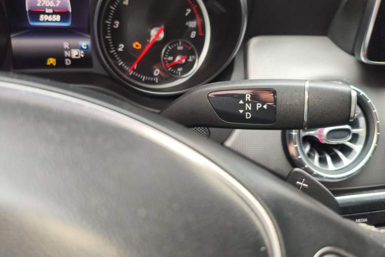 Used Mercedes-Benz CLA 2016 Facelifted CLA 200 Stylish Edition Gear Lever