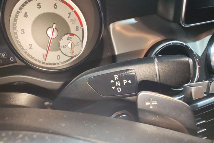 Used Mercedes-Benz CLA 2016 CLA 260 4MATIC Gear Lever