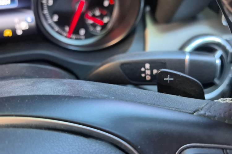 Used Mercedes-Benz CLA 2016 Refreshed CLA 200 Sport Edition Gear Lever