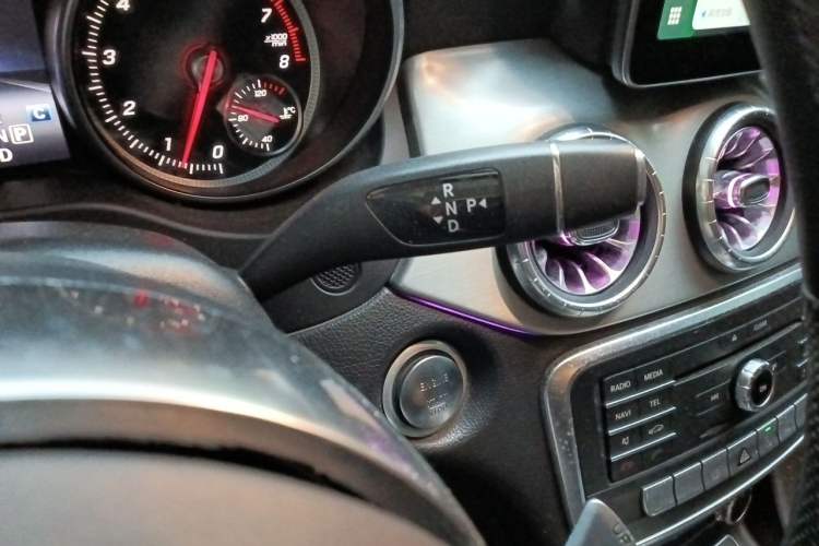 Used Mercedes-Benz CLA 2016 Year Restyled CLA 220 4MATIC Gear Lever