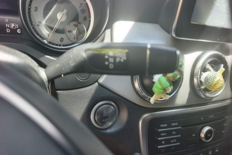 Used Mercedes-Benz CLA 2016 CLA 200 Style Edition Gear Lever