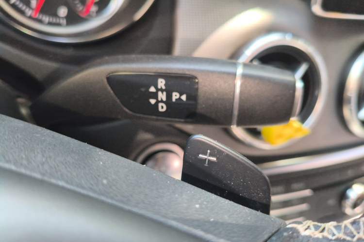 Used Mercedes-Benz CLA 2016 CLA 200 Sport Edition Gear Lever