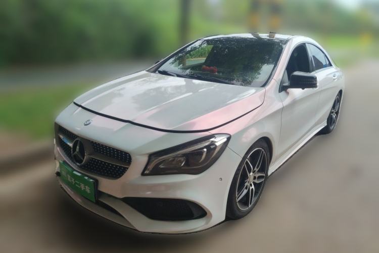 Used Mercedes-Benz CLA 2016 Year Restyled CLA 220 4MATIC Guazi used car, China used car export, Used car for sale, Used cars, Cheapest cars for sale