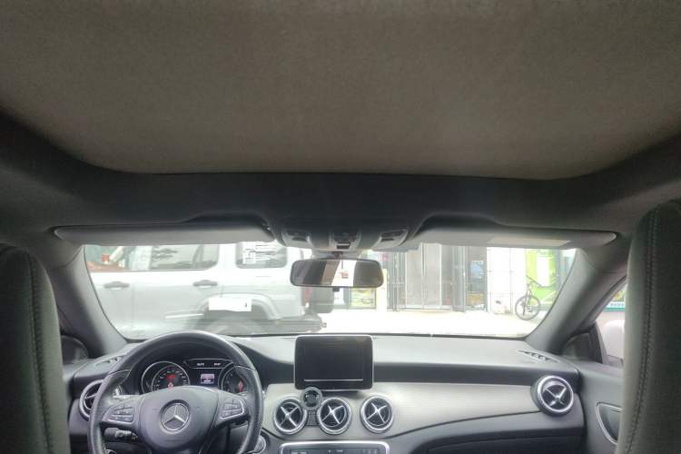 Used Mercedes-Benz CLA 2016 Facelifted CLA 200 Stylish Edition Headliner
