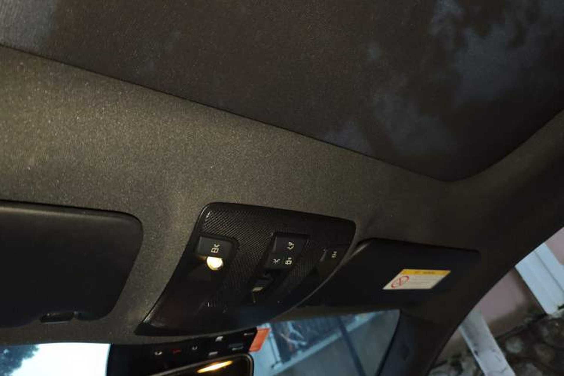 Used Mercedes-Benz CLA 2016 CLA 260 4MATIC Headliner