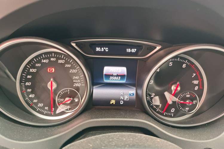 Used Mercedes-Benz CLA 2016 Facelifted CLA 200 Stylish Edition Instrument Cluster
