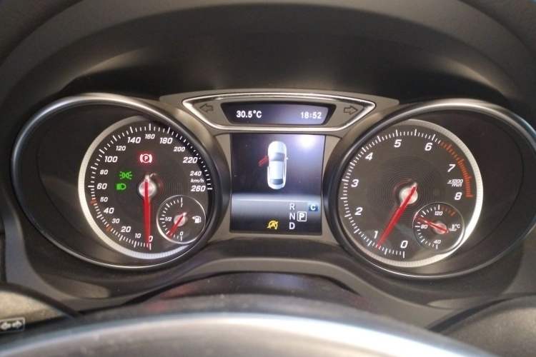 Used Mercedes-Benz CLA 2016 Year Restyled CLA 220 4MATIC Instrument Cluster
