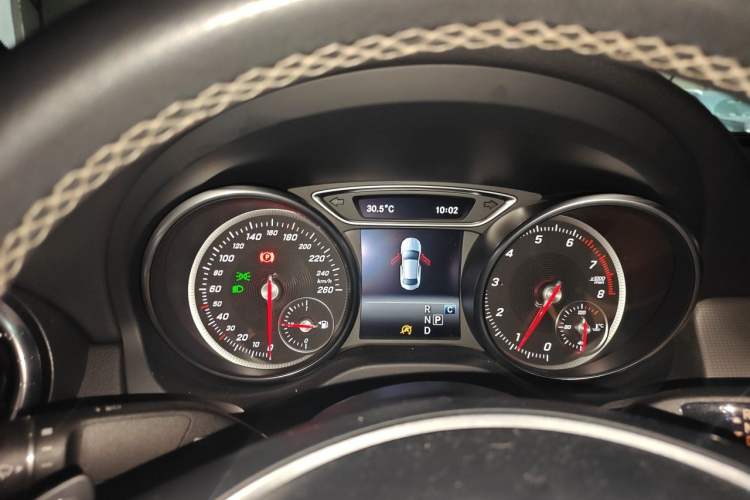 Used Mercedes-Benz CLA 2016 Facelifted CLA 200 Stylish Edition Instrument Cluster