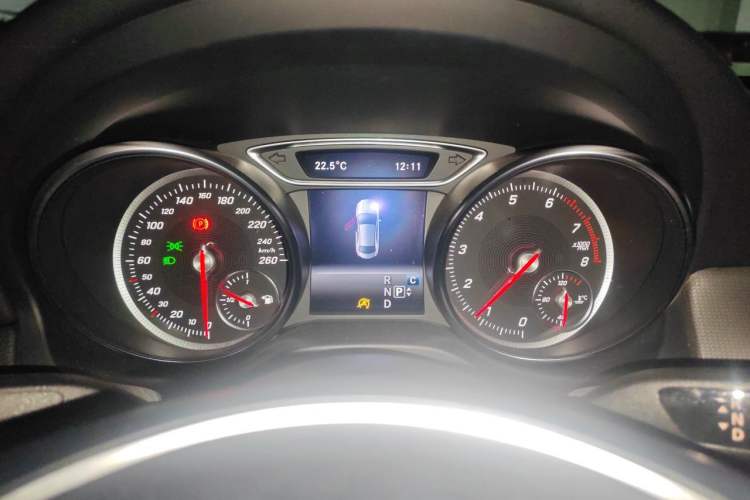 Used Mercedes-Benz CLA 2016 Facelifted CLA 200 Stylish Edition Instrument Cluster