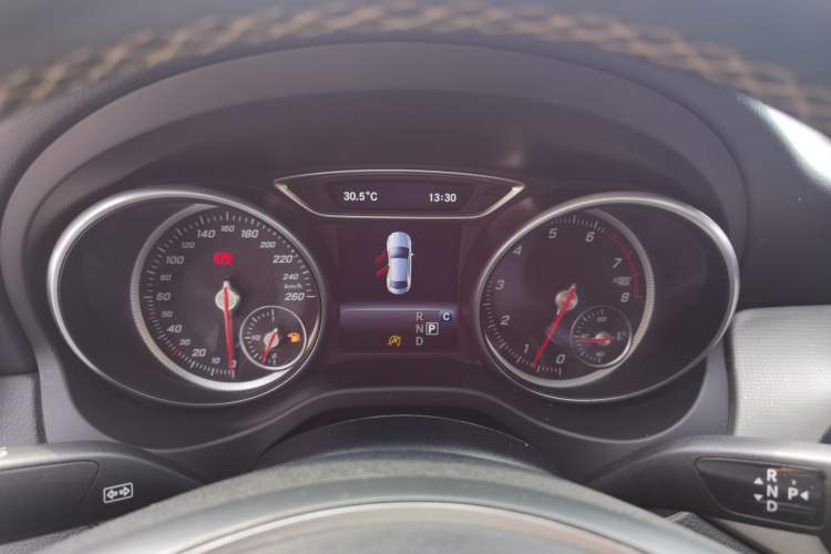 Used Mercedes-Benz CLA 2016 Facelifted CLA 200 Stylish Edition Instrument Cluster