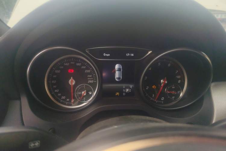 Used Mercedes-Benz CLA 2016 Facelifted CLA 200 Stylish Edition Instrument Cluster