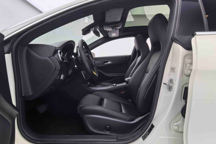 Used Mercedes-Benz CLA 2016 CLA 200 Style Edition Interior 1