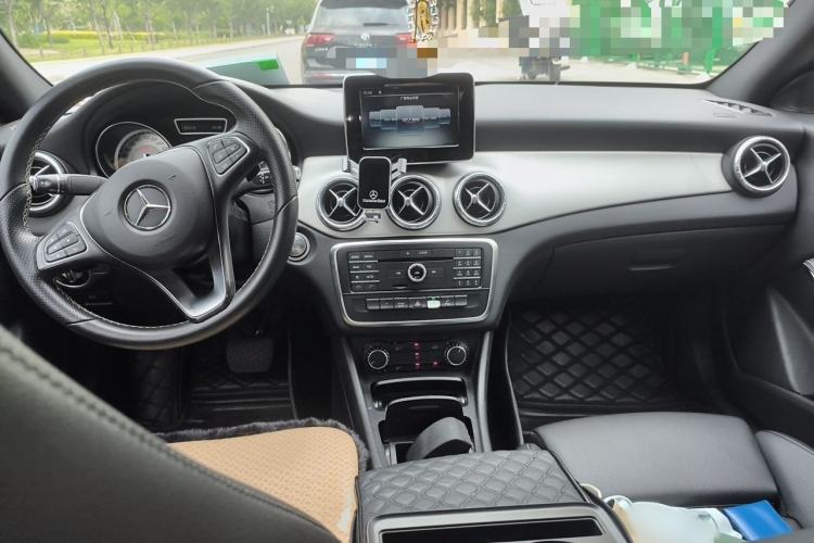 Used Mercedes-Benz CLA 2016 CLA 200 Style Edition Interior 2