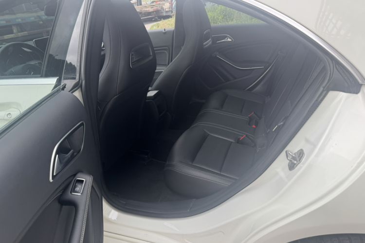 Used Mercedes-Benz CLA 2016 CLA 200 Style Edition Interior 3