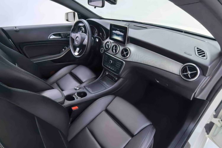 Used Mercedes-Benz CLA 2016 CLA 200 Style Edition Interior 4