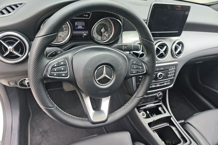 Used Mercedes-Benz CLA 2016 CLA 200 Style Edition Interior 4