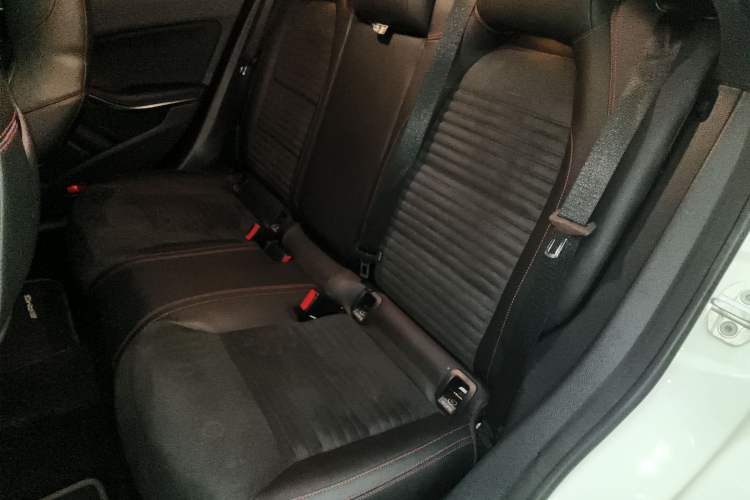 Used Mercedes-Benz CLA 2016 Year Restyled CLA 220 4MATIC Interior 4