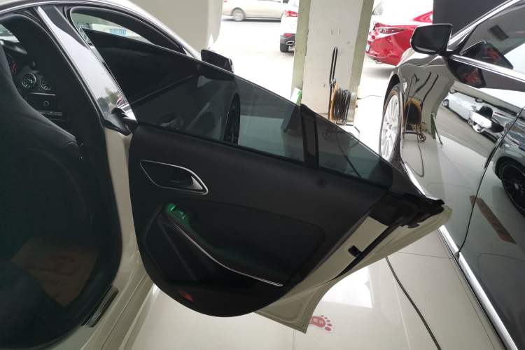 Used Mercedes-Benz CLA 2016 Year Restyled CLA 220 4MATIC Interior 6