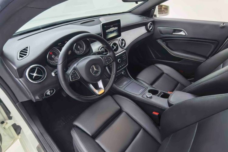Used Mercedes-Benz CLA 2016 CLA 200 Style Edition Interior 8