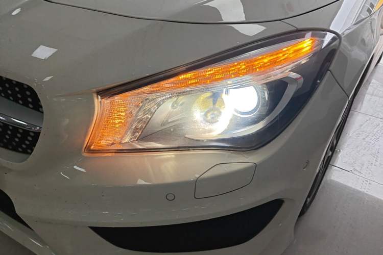 Used Mercedes-Benz CLA 2016 CLA 220 4MATIC Left Front Headlight