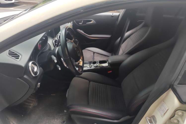 Used Mercedes-Benz CLA 2016 Year Restyled CLA 220 4MATIC Left Front Seat
