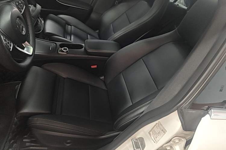 Used Mercedes-Benz CLA 2016 CLA 200 Style Edition Left Front Seat